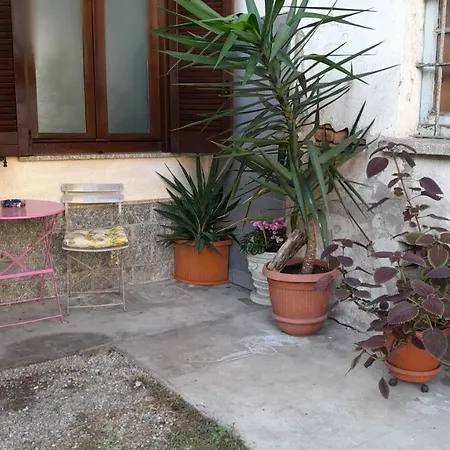 Lo Sciuro Bed & Breakfast Busto Arsizio Exterior photo