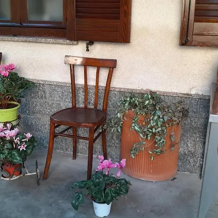 Lo Sciuro Bed & Breakfast Busto Arsizio Exterior photo